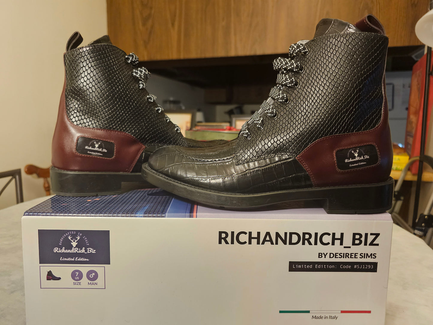 R&RH Burgundy RichandRich_Biz Mens Elegant Biker Boot