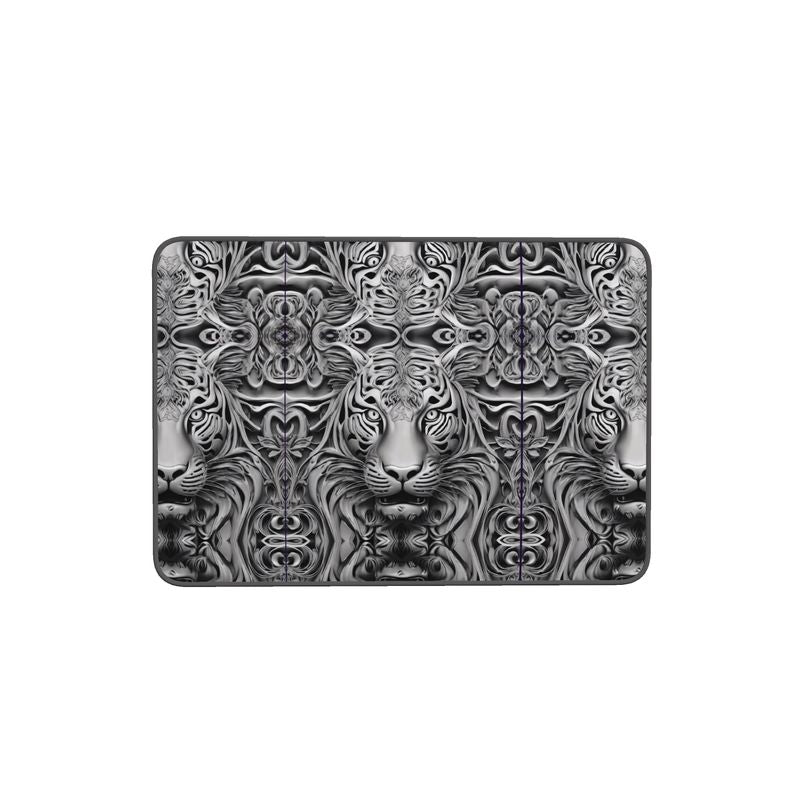 R&RH Portraits of Animal Beauty Artistry Grey/Black Bath Mat