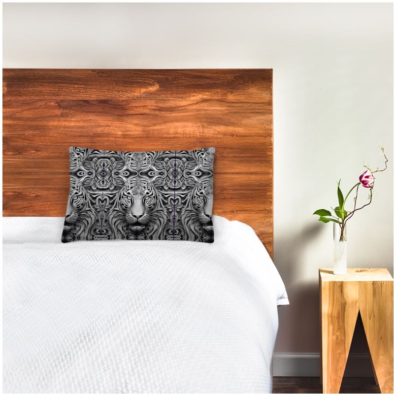 R&RH Portraits of Animal Beauty Artistry Pillow Cases